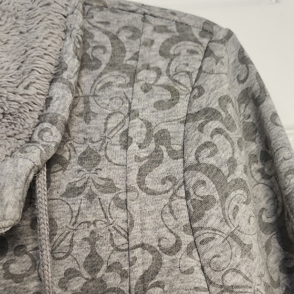 Croft & Barrow Patterned Gray Teddy Jacket - Picture 7 of 16